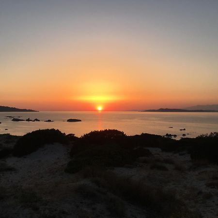 Dimora Conte Bed and Breakfast La Maddalena  Buitenkant foto